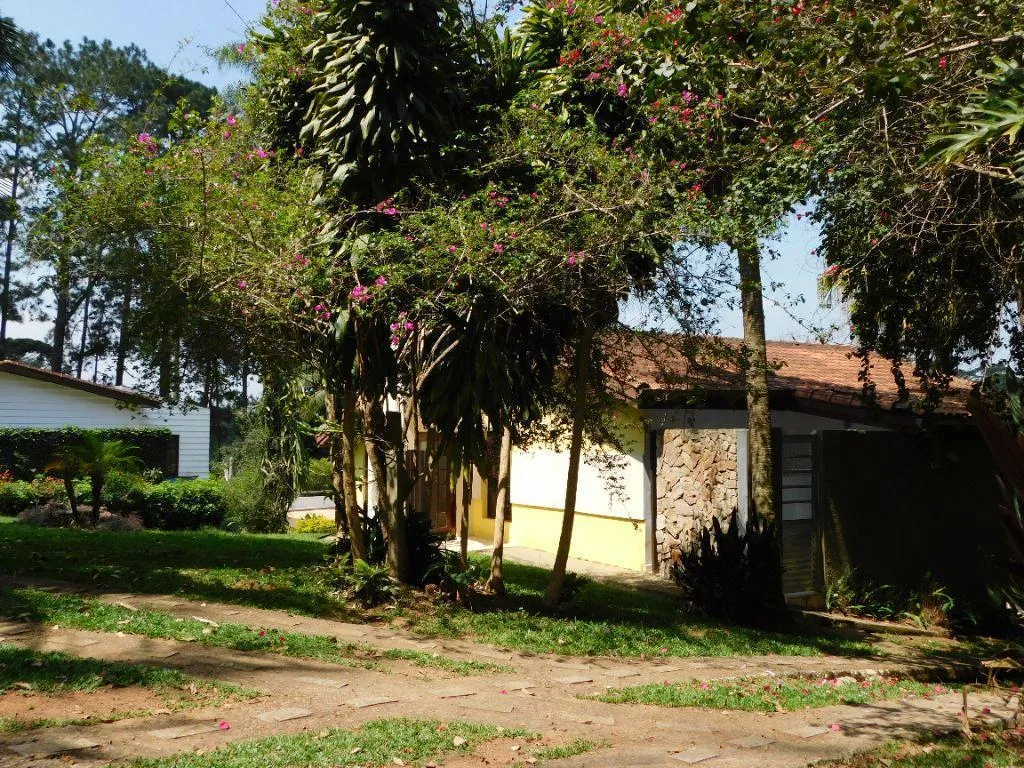 Sítio para Venda em São Roque, Loteamento Recanto da Paz, 2 dormitórios, 2 suítes, 3 banheiros, 2 vagas