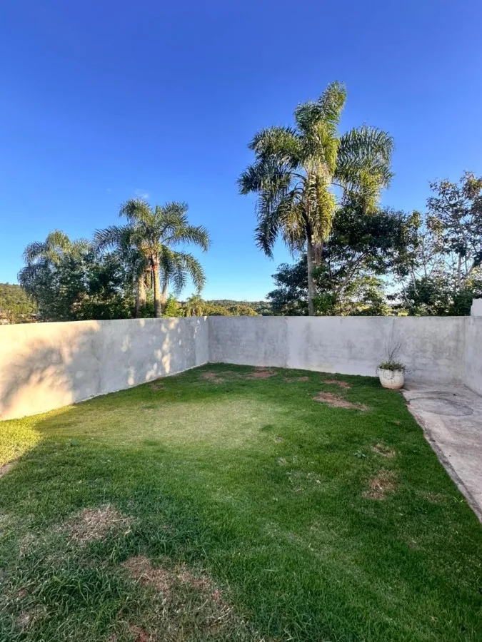 Casa para Venda em São Roque, Centro (Canguera), 3 dormitórios, 1 suíte, 2 banheiros, 1 vaga