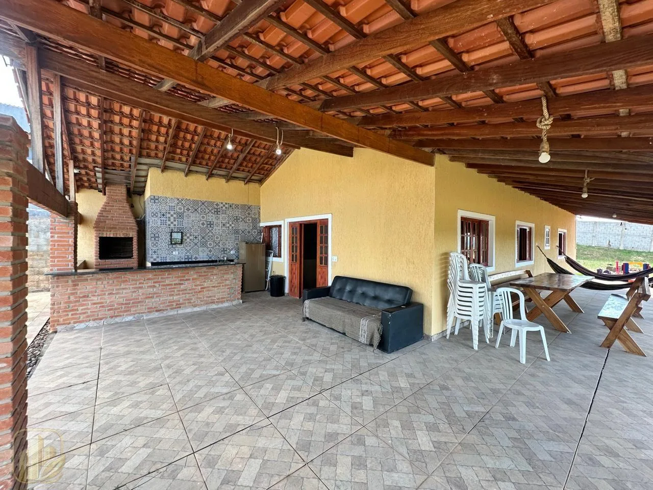 Chácara Condomínio para Venda em Mairinque, Cristal, 4 dormitórios, 1 suíte, 3 banheiros, 10 vagas