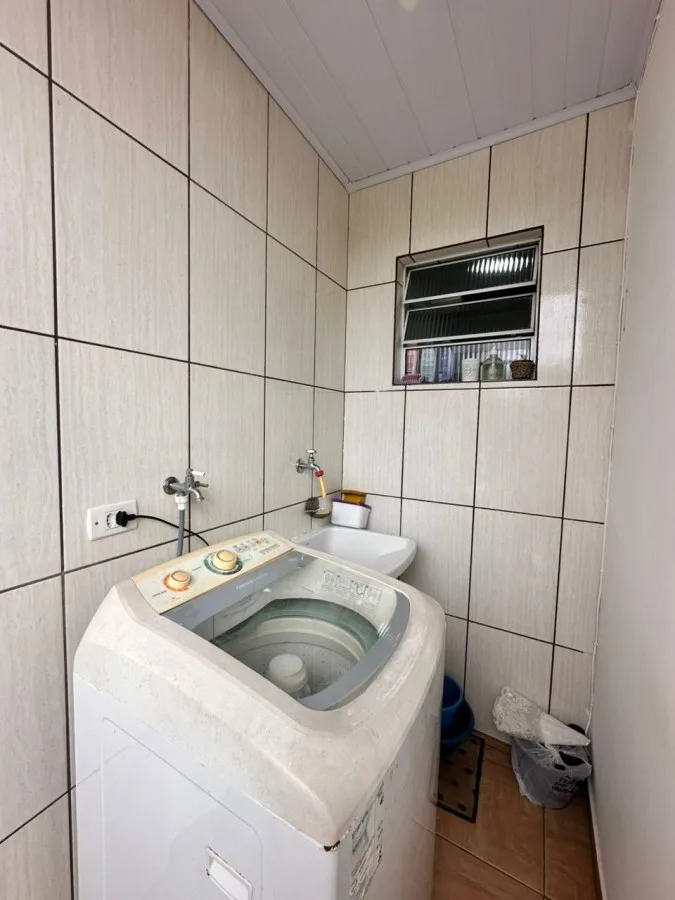 Casa para Venda em Mairinque, Reneville, 3 dormitórios, 2 banheiros, 2 vagas