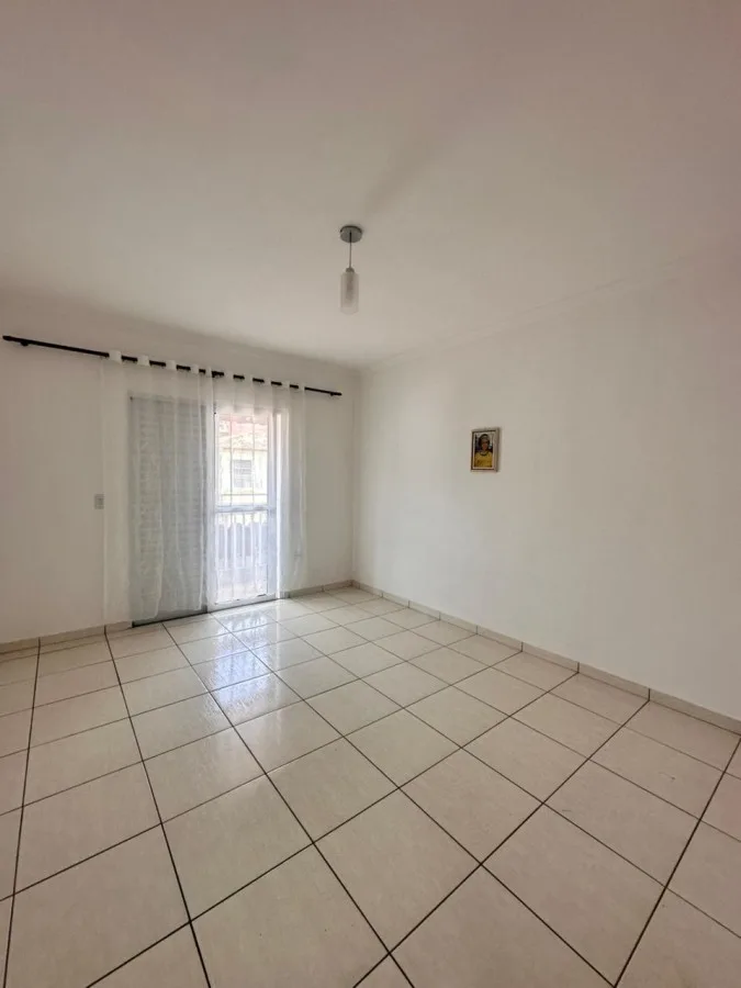Casa para Venda em Mairinque, Reneville, 3 dormitórios, 2 banheiros, 2 vagas