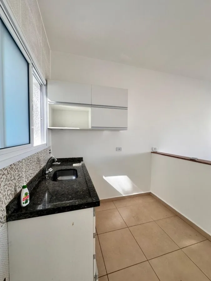 Casa em Condomínio para Venda em Mairinque, Jardim Brasília, 2 dormitórios, 1 suíte, 1 banheiro, 2 vagas