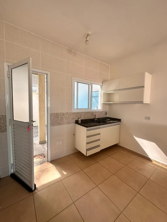 Casa em Condomínio para Venda em Mairinque, Jardim Brasília, 2 dormitórios, 1 suíte, 1 banheiro, 2 vagas