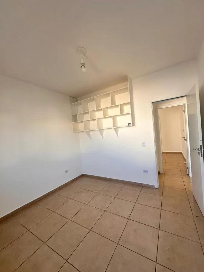 Casa em Condomínio para Venda em Mairinque, Jardim Brasília, 2 dormitórios, 1 suíte, 1 banheiro, 2 vagas