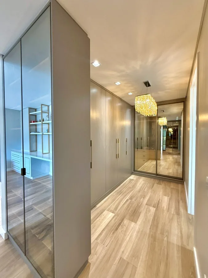 Apartamento Alto Padrão para Venda em Barueri, Dezoito do Forte Empresarial/Alphaville., 3 dormitórios, 3 suítes, 4 banheiros, 5 vagas