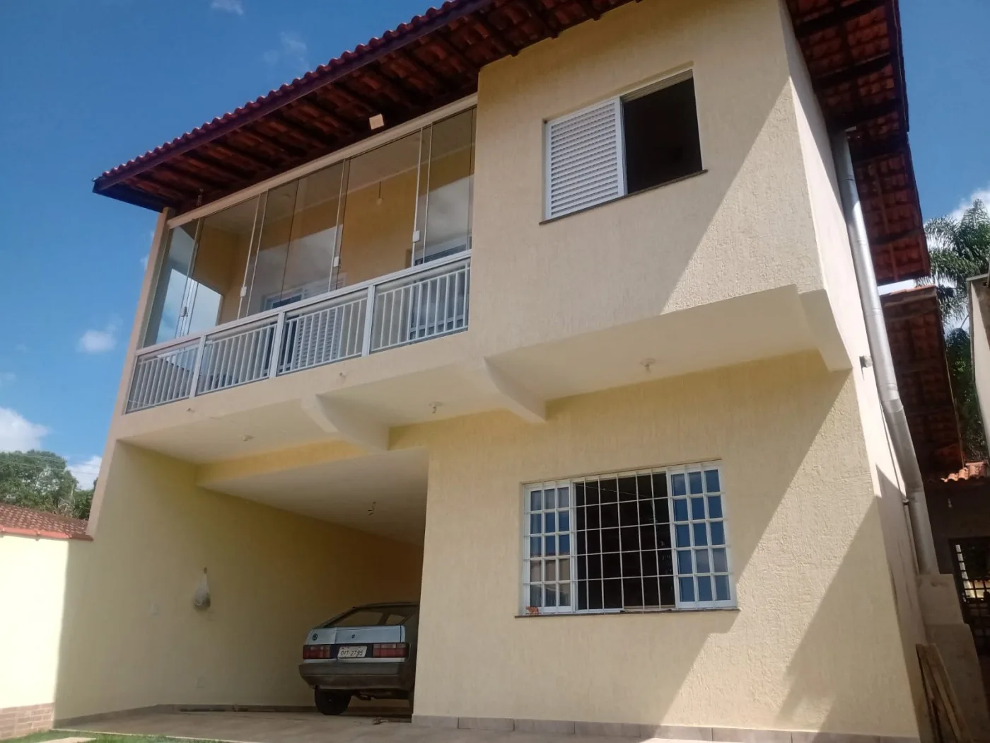 Casa para Venda em São Roque, Gabriel Piza, 2 dormitórios, 1 suíte, 1 banheiro, 3 vagas