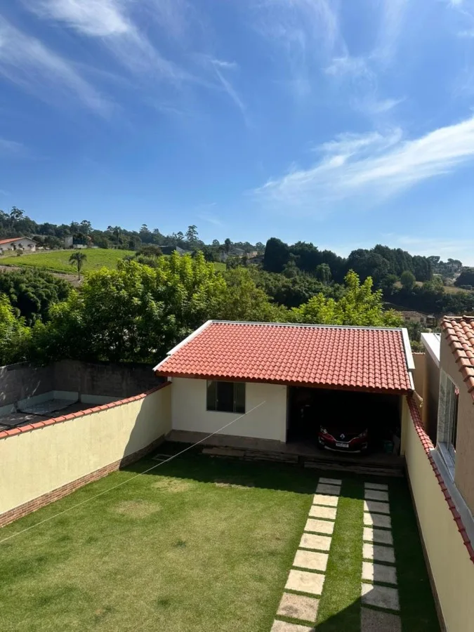 Casa para Venda em São Roque, Gabriel Piza, 2 dormitórios, 1 suíte, 1 banheiro, 3 vagas