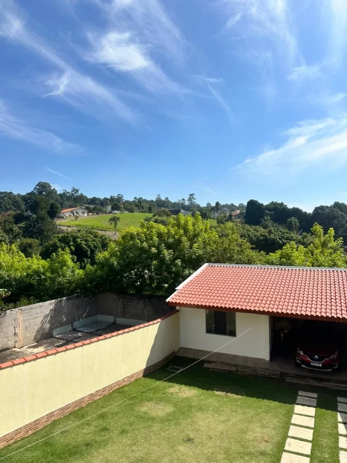 Casa para Venda em São Roque, Gabriel Piza, 2 dormitórios, 1 suíte, 1 banheiro, 3 vagas