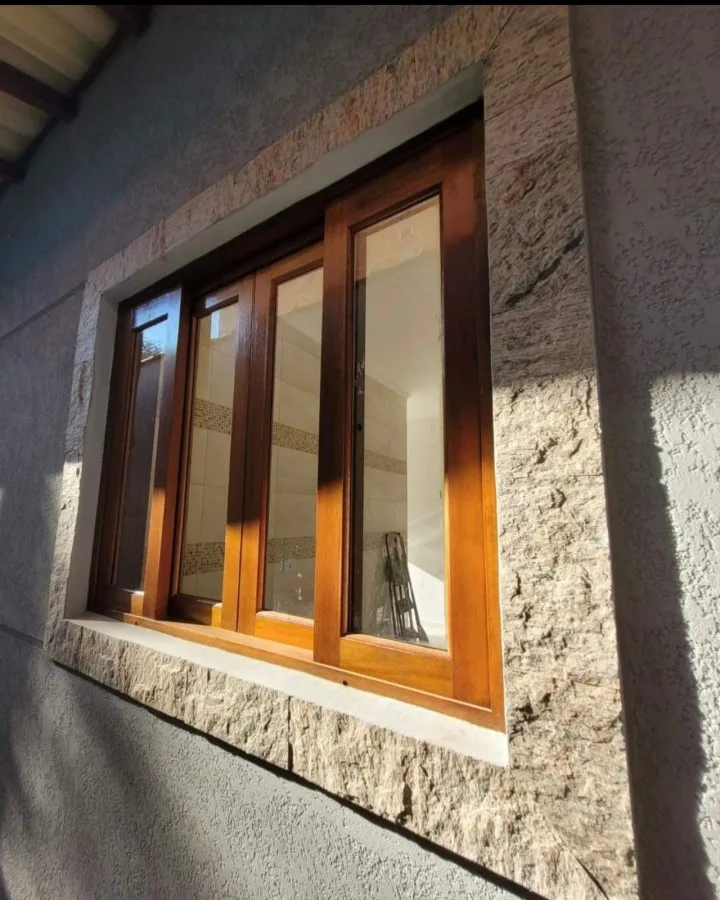 Casa para Venda em São Roque, Jardim Vinhas Do Sol (Mailasqui), 2 dormitórios, 1 suíte, 1 banheiro, 2 vagas
