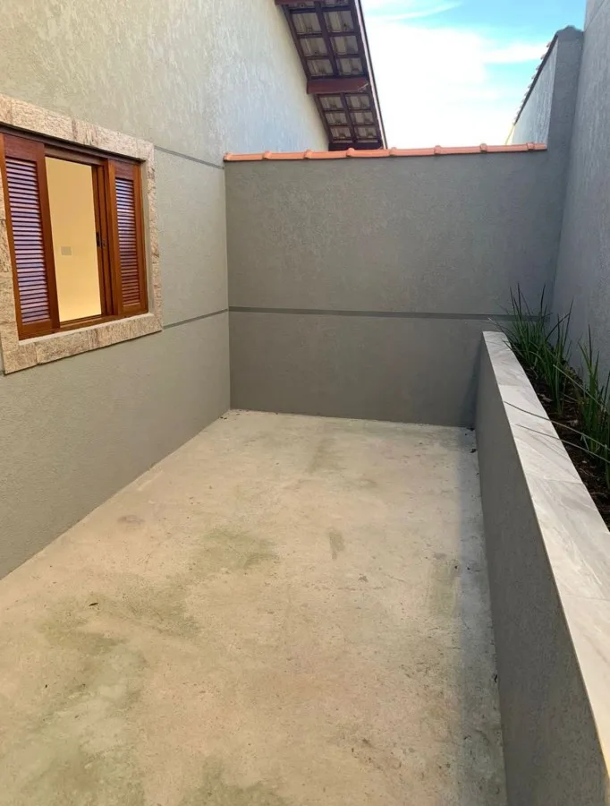 Casa para Venda em São Roque, Jardim Vinhas Do Sol (Mailasqui), 2 dormitórios, 1 suíte, 1 banheiro, 2 vagas