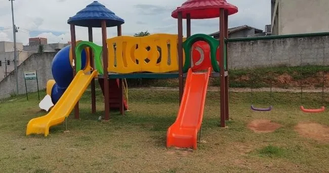 Terreno em Condomínio para Venda em Cotia, Pitas
