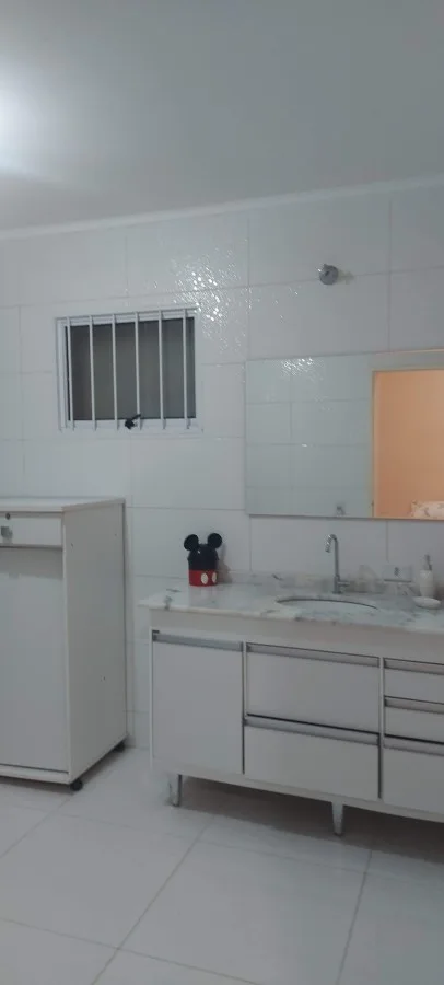 Casa para Venda em São Roque, Centro (Canguera), 2 dormitórios, 1 suíte, 1 banheiro, 4 vagas
