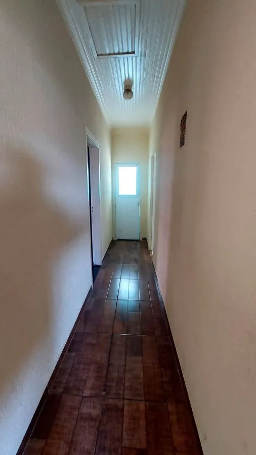 Casa para Venda em São Roque, Centro (Canguera), 2 dormitórios, 1 suíte, 1 banheiro, 4 vagas