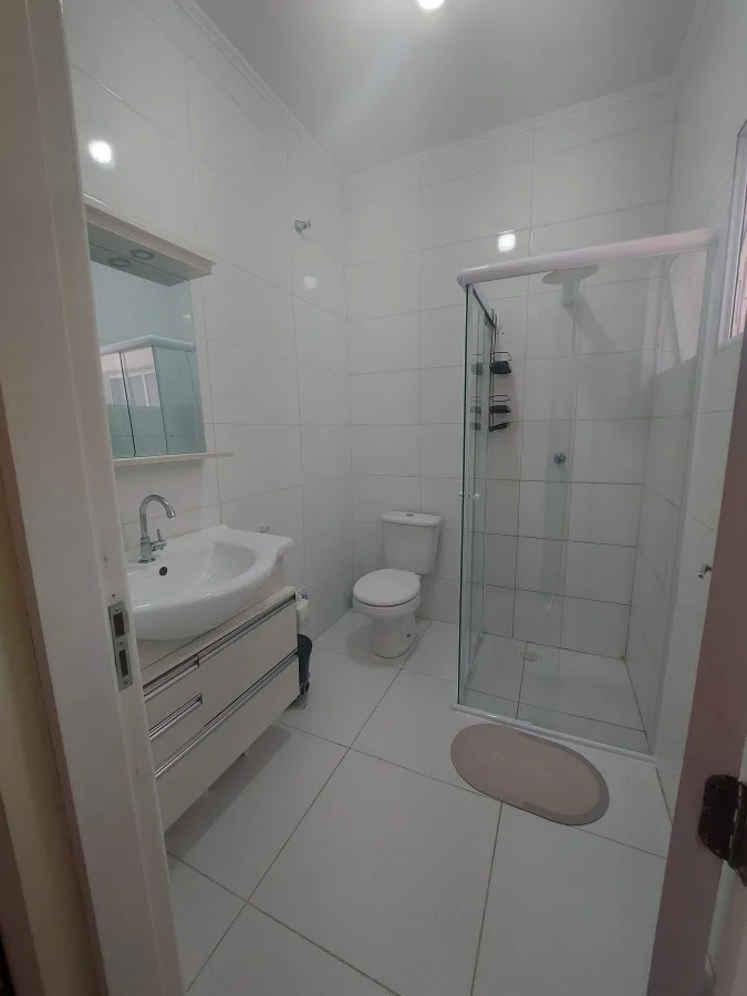 Casa para Venda em São Roque, Centro (Canguera), 2 dormitórios, 1 suíte, 1 banheiro, 4 vagas