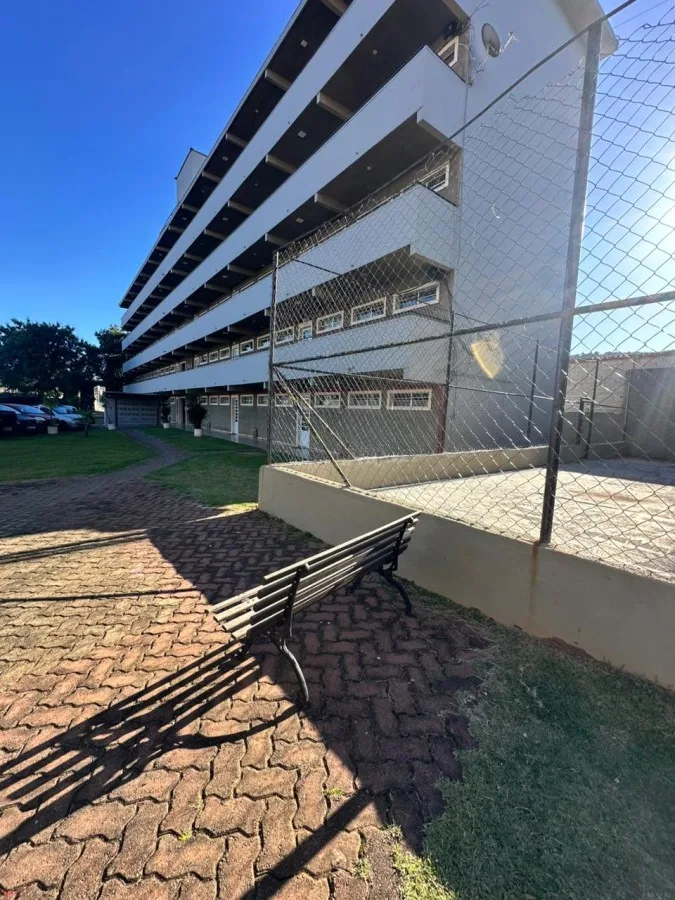 Apartamento para Venda em São Roque, Jardim Boa Vista, 2 dormitórios, 1 banheiro, 2 vagas