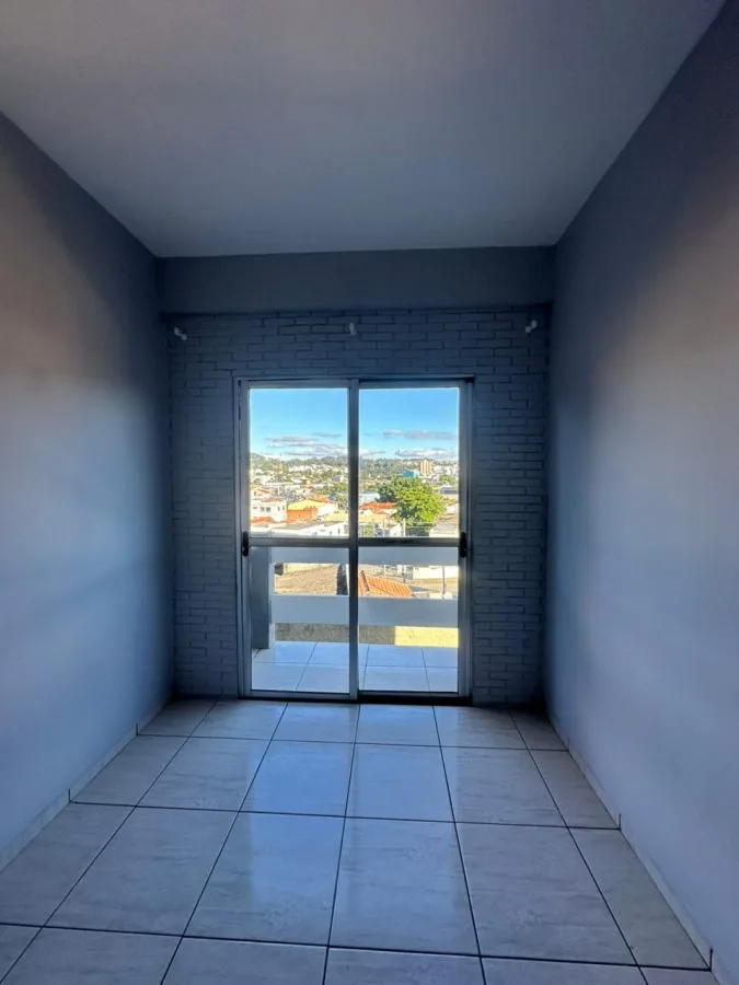 Apartamento para Locação em São Roque, Jardim Flórida, 2 dormitórios, 1 banheiro, 1 vaga