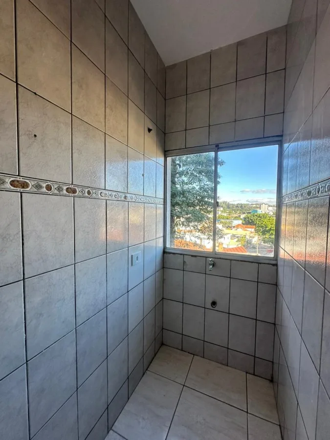 Apartamento para Locação em São Roque, Jardim Flórida, 2 dormitórios, 1 banheiro, 1 vaga