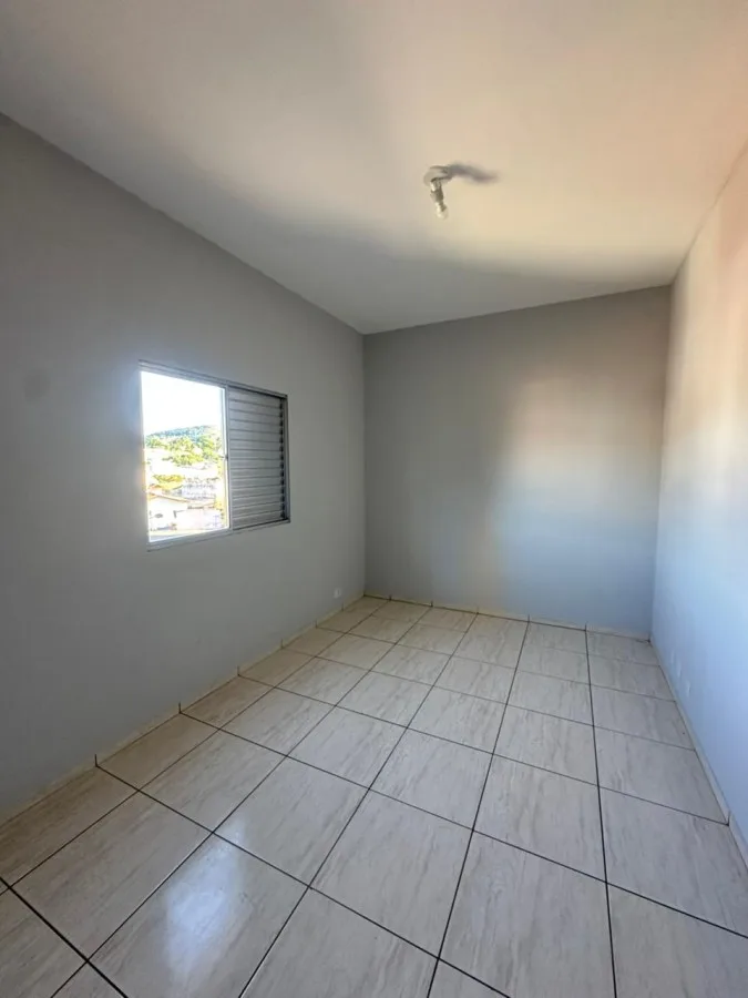 Apartamento para Locação em São Roque, Jardim Flórida, 2 dormitórios, 1 banheiro, 1 vaga