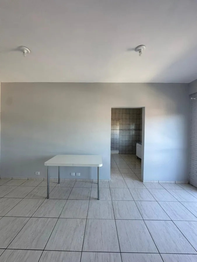 Apartamento para Locação em São Roque, Jardim Flórida, 2 dormitórios, 1 banheiro, 1 vaga