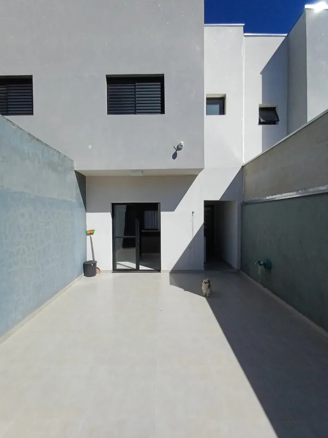 Casa em Condomínio para Venda em São Roque, Jardim Villaça, 2 dormitórios, 1 suíte, 1 banheiro, 2 vagas