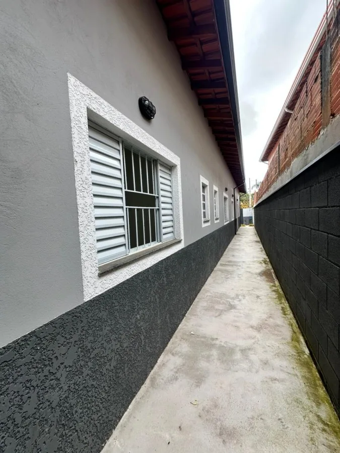 Casa para Venda em São Roque, Loteamento Jardim do Sol (Mailasqui), 2 dormitórios, 1 suíte, 1 banheiro, 2 vagas