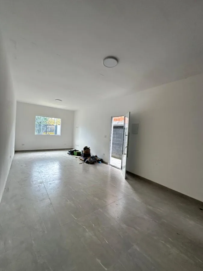 Casa para Venda em São Roque, Loteamento Jardim do Sol (Mailasqui), 2 dormitórios, 1 suíte, 1 banheiro, 2 vagas