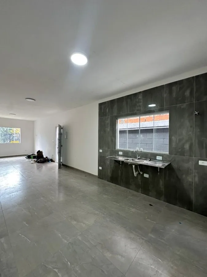 Casa para Venda em São Roque, Loteamento Jardim do Sol (Mailasqui), 2 dormitórios, 1 suíte, 1 banheiro, 2 vagas