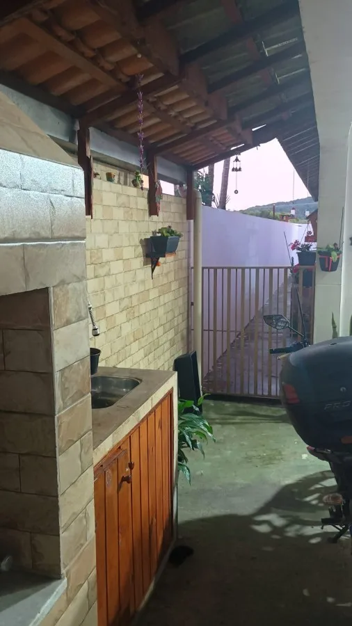 Casa para Venda em São Roque, Jardim Vinhas Do Sol (Mailasqui), 2 dormitórios, 1 banheiro, 2 vagas