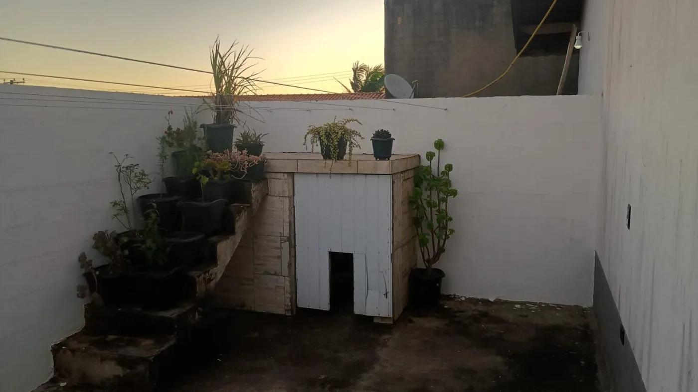 Casa para Venda em São Roque, Jardim Vinhas Do Sol (Mailasqui), 2 dormitórios, 1 banheiro, 2 vagas