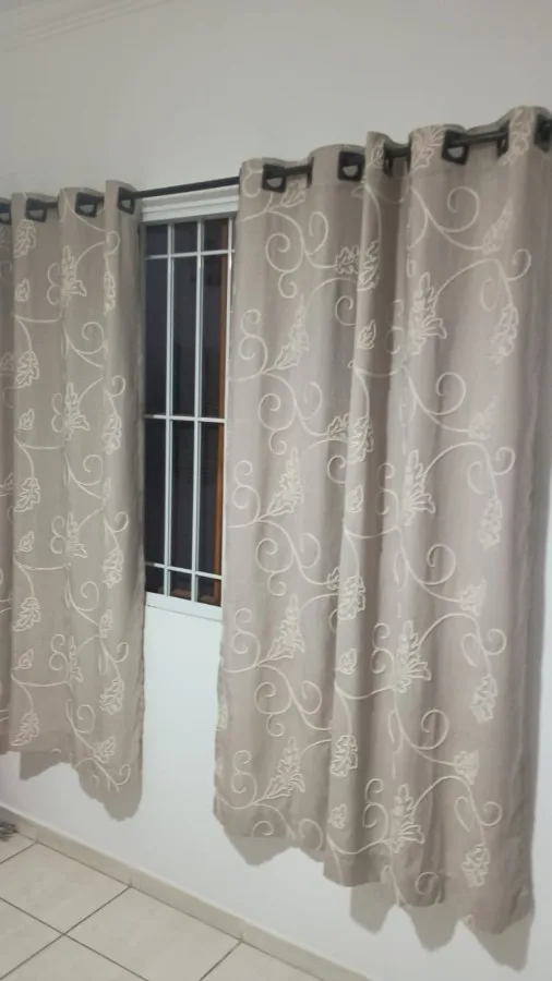 Casa para Venda em São Roque, Jardim Vinhas Do Sol (Mailasqui), 2 dormitórios, 1 banheiro, 2 vagas