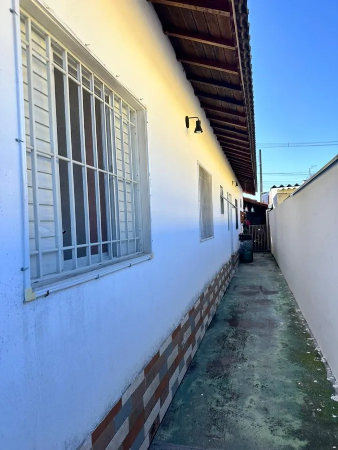 Casa para Venda em São Roque, Jardim Vinhas Do Sol (Mailasqui), 2 dormitórios, 1 banheiro, 2 vagas