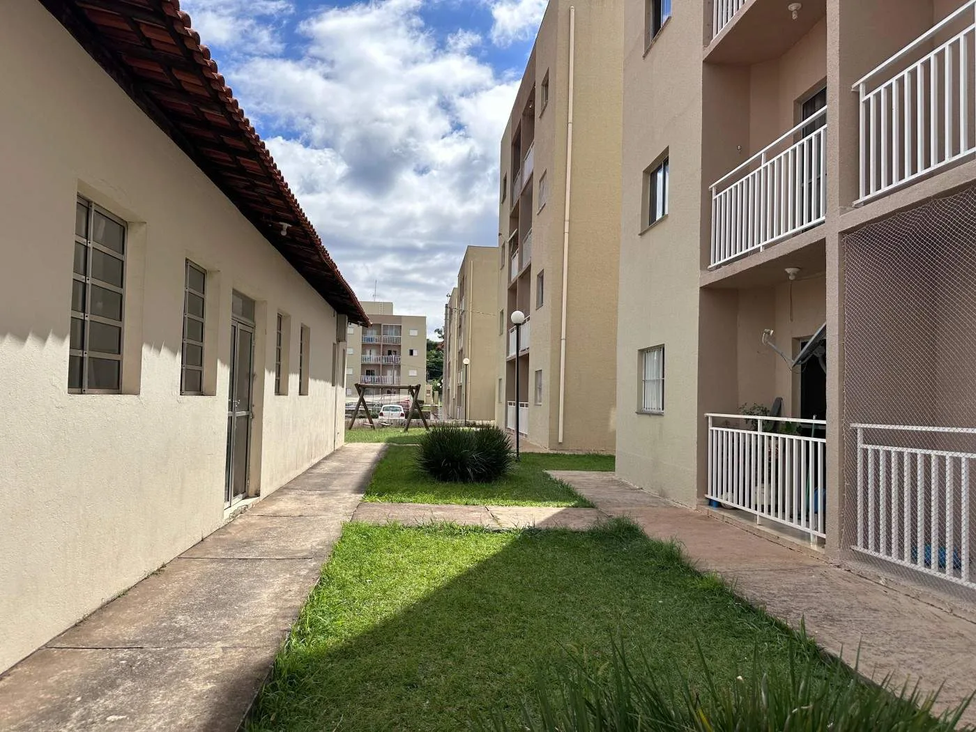 Apartamento para Venda em Mairinque, Recanto dos Eucaliptos, 2 dormitórios, 1 banheiro, 1 vaga