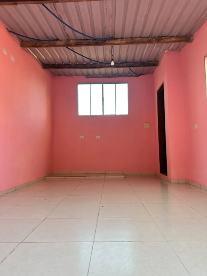 Casa para Venda em Mairinque, Reneville, 2 dormitórios, 1 banheiro, 2 vagas