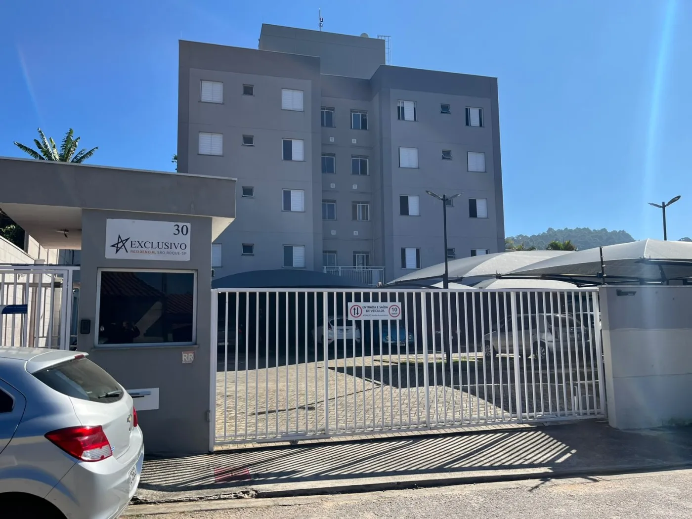 Apartamento para Venda em São Roque, Jardim Brasília, 2 dormitórios, 1 banheiro, 1 vaga