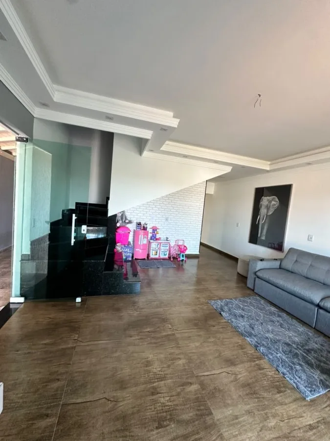 Casa para Venda em Mairinque, Chácaras Lane, 3 dormitórios, 1 suíte, 2 banheiros, 3 vagas
